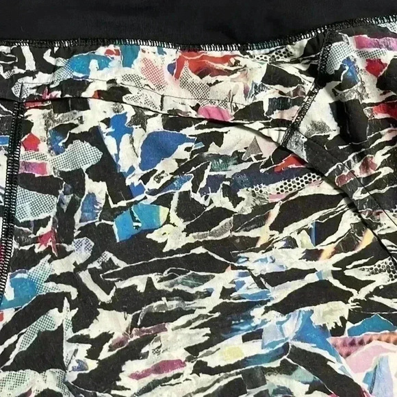 Lululemon women’s short - Picture 12 of 14